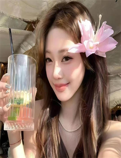 正在播放玩偶姐姐游戏陪玩_国产人妻人伦精品A区_小苹果日本影院免费